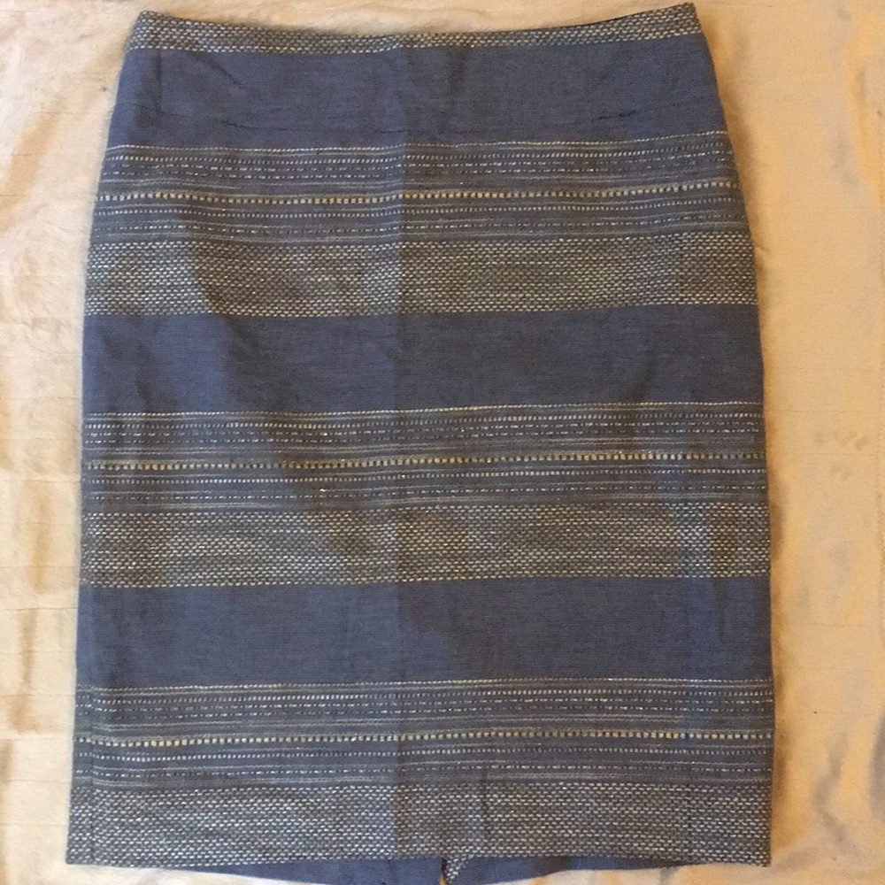 The Limited size 2 blue skirt